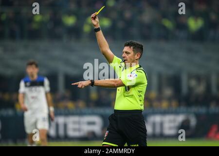 Der Schiedsrichter gianluca rocchi während Inter vs Atalanta, Milano, Italien, 11. Januar 2020, Fußball-italienische Fußball-Serie-A-Männermeisterschaft Stockfoto