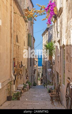 Korcula - Die eine ailse der Altstadt. Stockfoto