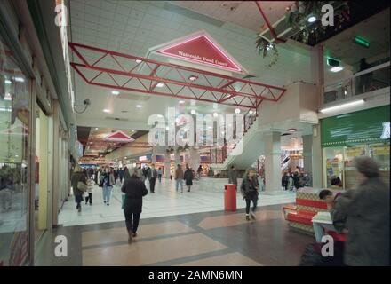 P & O Arndale Shopping Center in Wandsworth, London, im Jahr 1990 Stockfoto
