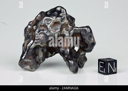 SIKHOTE ALIN - Gefallen am 12. Februar 1947, Seegebiet, Föderierte SSR, URSS. Eisen-Octahedrite IIB. Gesamtmasse 23000 kg+ Stockfoto