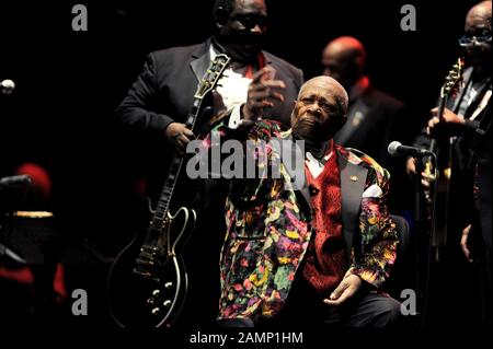 Mailand Italien 09/06/2010 Live-Konzert von B.B.King im Arcimboldi Theater Stockfoto