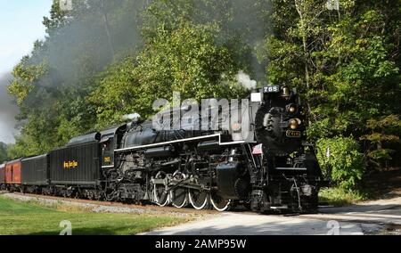 Nickel Plate Road Nr. 765 ist ein 2-8-4 "Berkshire' Typ Dampflokomotive für die Nickel Plate Road 1944 gebaut von der Lima Locomotive Works in Lima, O Stockfoto
