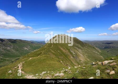 Blick auf St Sunday Crag Fell, Grisedale Forest, Ullswater, Lake District National Park, Cumbria, England, Großbritannien Stockfoto