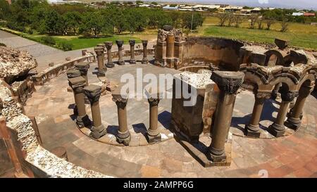 Ruinen der alten Kathedrale von Zvartnots in der Provinz Armavir, Armenien Stockfoto