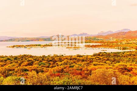 Porto Rotondo in Golfo Aranci an der Costa Smeralda Sardinien Italien Reflex Stockfoto