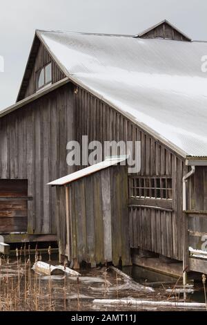 Extreme Flut- und Tiefsttemperaturen auf der Britannia Ship Yard in Steveston British Columbia Stockfoto