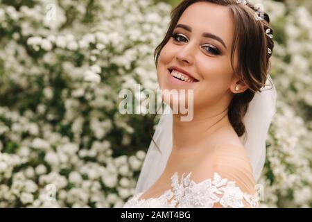 Close up Portrait von wunderschönen Braut. Schöne Frau Stockfoto