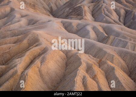 Zabriskie Point Ödland, Death Valley Nationalpark, Kalifornien. Stockfoto