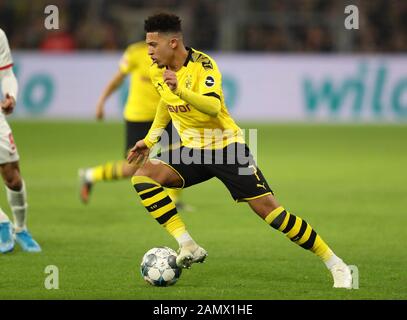 Dortmund, Deutschland. 17. Dez. 2019. Firo: 17.12.2019 Fußball, 2019/2020 1.Bundesliga: BVB Borussia Dortmund - RB Leipzig 3: 3 Einzelaktion, Jadon Sancho weltweite Nutzung Credit: Dpa / Alamy Live News Stockfoto