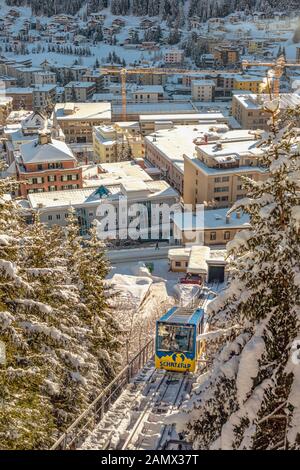 Seilbahn nach Schatzalp am Davoser Platz im Winter, Graubünden, Schweiz Stockfoto