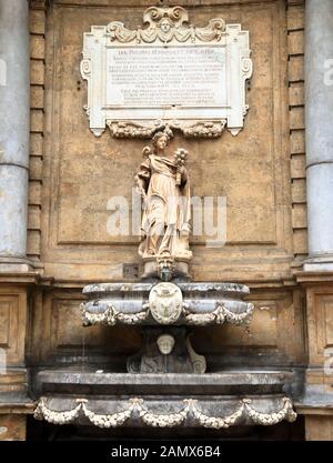 Palermo Quattro Canti, Piazza Vigliena Stockfoto