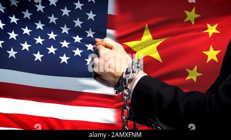 Die Vereinigten Staaten sanktionieren China, verkettete Waffen, politischen oder wirtschaftlichen Konflikt Stockfoto
