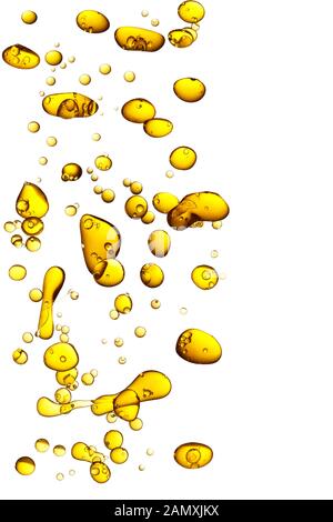 Öl Blasen isoliert auf weißem Hintergrund, Closeup Collagen Emulsion in Wasser. Stockfoto