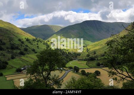 Die Hartsop Valley Fells, Hartsop Village, Kirkstone Pass, Patterdale, Lake District National Park, Cumbria, England Stockfoto