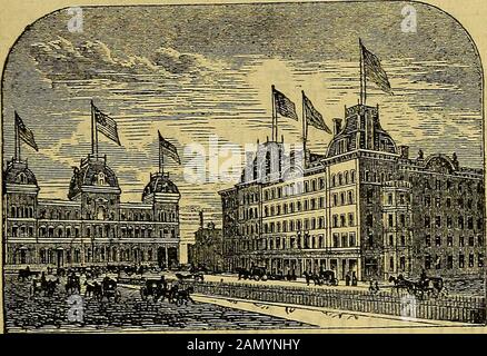 Asher & Adams' neue Karte & Führer des Hudson River, Adirondack und Catskill Mountains ... . gh-landet, dreihundert Meter über dem Fluss. Die Ansichten des Hauses sind großartig. Der Rasen ist 15 Hektar groß und bietet reichlich Schatten auf Bäumen, Das Beste Familienhotel AUF DEM HUDSON ElYEE. Die LANDSCHAFT und DIE ANTRIEBE der Hudson Hig Länder sind unübertroffen. Ein Billardzimmer, Bowling ^Leys, Tjorses und Kutschen, Die Mit diesem Haus verbunden sind.die Garnisonstation ist mit der HudsonRiver Railroad etwa 80 km von der Stadt New York entfernt. Alle Züge halten an diesem Bahnhof und werden während der Saison mit der Bühne getroffen, u. a. R. UND W Stockfoto