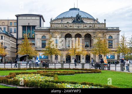 Königlich Dänisches Theater aktuelle Gebäude erbaut 1872-74 und von Wilhelm Dahlerup in der Kongens Nytorv 1, Kopenhagen, Dänemark, Stockfoto