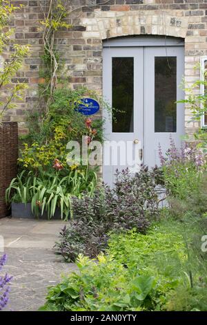 GAINSBOROUGH ES HAUS GARTEN SUDBURY Stockfoto