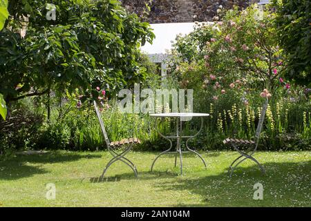 GAINSBOROUGH ES HAUS GARTEN SUDBURY Stockfoto