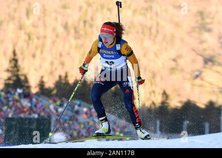 Ruhpolding, Deutschland. Januar 2020. Janina HETTICH (GER), Action, Einzelaktion, Einzelbild, Ausschnitt, Ganzkörperaufnahme, ganze Figur. 7,5 km Sprint der Frauen, Frauen am 15. Januar 2020. IBU-Biathlon-Weltcup 2020 in Ruhpolding, Saison 2019/20. Weltweite Verwendung Stockfoto