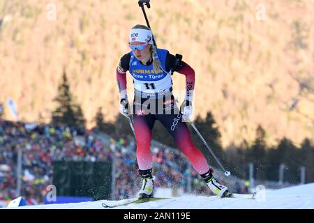 Ruhpolding, Deutschland. Januar 2020. Tiril ECKHOFF (NOR), Action, Einzelaktion, Einzelbild, Ausschneiden, Ganzkörperaufnahme, ganze Figur. 7,5 km Sprint der Frauen am 15. Januar 2020. IBU-Biathlon-Weltcup 2020 in Ruhpolding, Saison 2019/20. Weltweite Verwendung Stockfoto