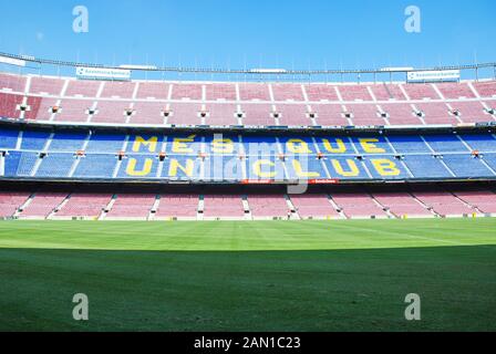 Spanien, Barcelona - JULI, 2013: Ein Blick auf das Heimstadion des FC Barcelona, Camp Nou. Stockfoto