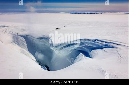 Calderas - Die Glaziologische Gesellschaft Frühlingsexpedition, der Vatnajokull-Gletscher, Island Stockfoto