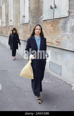 Mailand, ITALIEN - 11. JANUAR 2019: Erika Boldrin vor Marni Modenschau, Milan Fashion Week Street Style Stockfoto