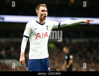 London, ENGLAND - JANUAR14: Tottenham Hotspur's Christian Eriksenduring Emirates FA Cup Spiel Der Dritten Runde Antwort zwischen Tottenham Hotspur und Middlesborough am 14. Januar 2020 im Tottenham Hotspur Stadium, London, England. Stockfoto