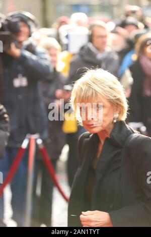 Uschi Glas, Trauerfeier für Jan Fedder, St. Michaelis, Englische Planke, Hamburg, 14.01.2020 Stockfoto