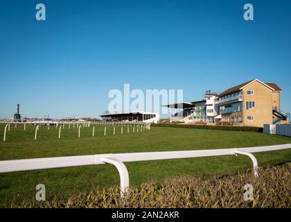 Anzeigen von Wincanton Pferderennbahn in Somerset, England an einem klaren Tag Stockfoto