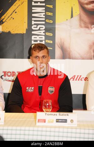 Tomas Šálek bei der Pressekonferenz zur Block-Bräu Box-Gala im" "Hamburg am 14.1.2020 Stockfoto