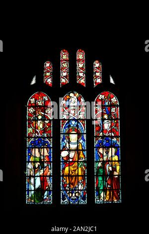 Detail des Buntglasfensters von St Mary's Church, Chiddingstone, Kent, England Stockfoto