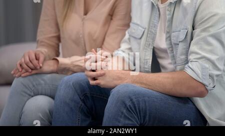 Paar an der Psychologe sitzend, Familie Krise Therapie, eheberatung Stockfoto
