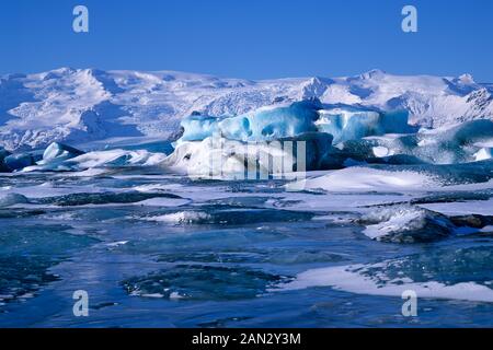 Gletscherlagune Joekulsarlon, vollständig im Winter 2002 eingefroren, historischen Foto, Bausteine der Eisbedeckung der Lagune, Island Stockfoto