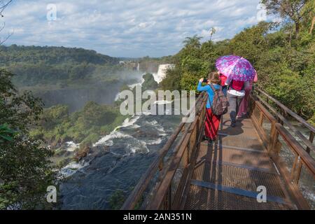 Obere Stromkreis, Cataratas del Iguazú oder Iguazu Wasserfälle, Nationalpark Iguzú, UNESCO Weltnaturerbe, Provinz Misiones, Argentinien, Lateinamerika, Stockfoto