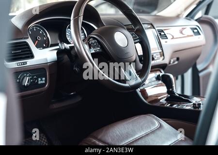 Design der Moderne Inneneinrichtung im modernen Automobil Stockfoto