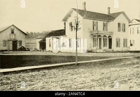 Historische und biographische Skizze von Cherry Creek, der Chautauqua County, New York: Mit Blick auf die Orte und Residenzen, zusammen mit Skizzen der prominente Bürger der verschiedenen Berufe und Berufe, der Vergangenheit und Gegenwart. Aufenthalt von A. H. CURTISS.. RESIDENCE VON C.L. WHEELER. Stockfoto