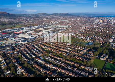 Luftaufnahme von Belfast Nordirland aus dem Gebiet von Malone Stockfoto