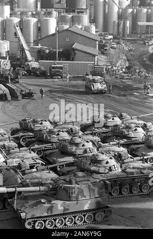 Genua (Italien), September 1986, Landung der 30.Division der US National Guard in der NATO Übungen in Europa zu beteiligen Stockfoto