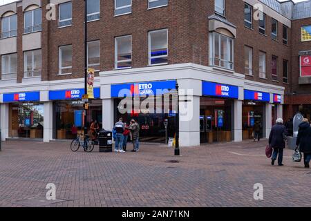 Metro Bank Fassade in Abington Street, Northampton Town Center, Stockfoto