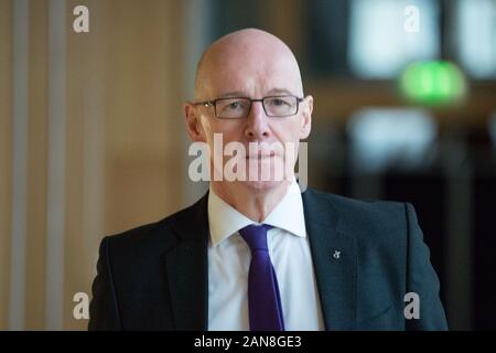 Edinburgh, Großbritannien. 16 Jan, 2020. Bild: John Swinney MSP - stellvertretender Erster Minister von Schottland. 2. Sitzung von 2020 der erste Minister Fragen an das schottische Parlament. Argumente und den Austausch von der Scottish National Party (SNP) nach dem britischen Premierminister Boris Johnson verweigerte die Erlaubnis für einen sekunden Unabhängigkeitsreferendum. Credit: Colin Fisher/Alamy leben Nachrichten Stockfoto