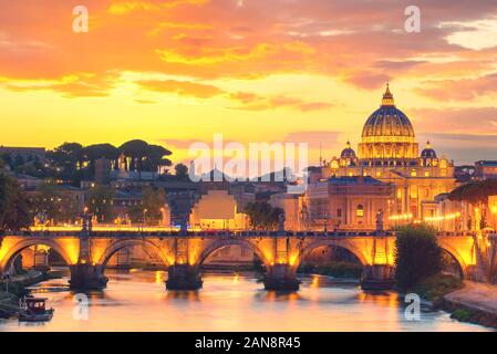 Herrlichen Blick auf St. Peter Cathedral, Rom, Italien Stockfoto