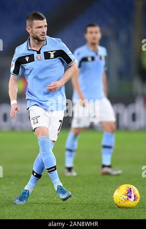 Rom, Italien. Januar 2020. Valon Berisha von SS Lazio beim italienischen Pokalspiel zwischen Lazio und Cremonese im Stadio Olimpico, Rom, Italien am 14. Januar 2020. Foto von Giuseppe Maffia. Kredit: UK Sports Pics Ltd/Alamy Live News Stockfoto