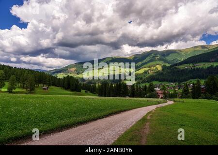 Panoramablick auf das Sextental, Italien. Stockfoto