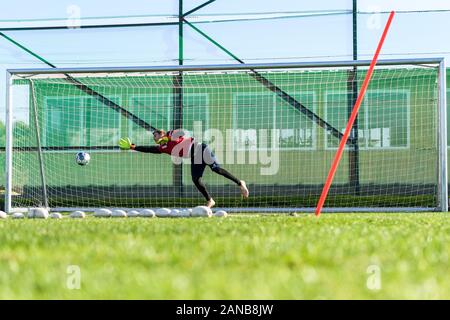 Estepona, Spanien. 16 Jan, 2020. Funktion goalwart goalwart Ausbildung, Sven Mueller (KSC). GES/Fußball/2. Bundesliga: Karlsruher SC - Trainingslager, Januar 16, 2020 Fußball / Fussball: 2. Bundesliga: KSC Ausbildungslager, Karlsruhe, Januar 16, 2020 | Verwendung der weltweiten Kredit: dpa/Alamy leben Nachrichten Stockfoto