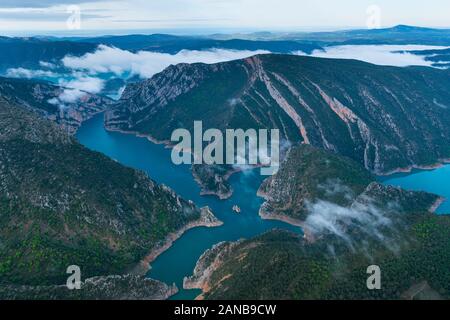 Terradets Reservoir, Noguera Pallaresa, Neufchâteau, Pre-Pyrenees, Lleida, Katalonien, Spanien, Europa Stockfoto