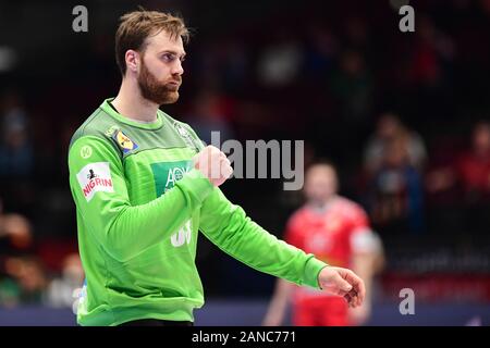 16. Januar 2020, Österreich, Wien: Handball: Em, Hauptrunde, Gruppe 1, 1. Spieltag, Weißrussland - Deutschland in der Wiener Stadthalle. Torhüter Andreas Wolff von Deutschland cheers. Foto: Robert Michael/dpa-Zentralbild/dpa Stockfoto