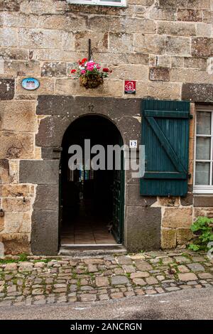 Frankreich, Bretagne, Daoulas, Abbaye de Daoulas, Gärten, Arzneimittel, Gärten, Kräuter, Blumen, Garten, Ruinen, Stockfoto