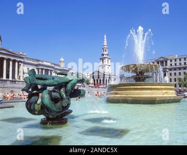 Brunnen, Trafalgar Square, City of Westminster, Greater London, England, Vereinigtes Königreich Stockfoto