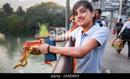 KOLKATA, West Bengal/INDIEN - Am 20. März 2018: Stockfoto